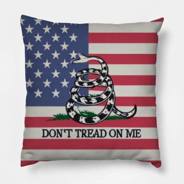 Don’t tread on me usa flag Pillow by AKRAM DESIGNEZZ