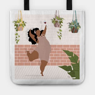 Drink wine and dance Tote