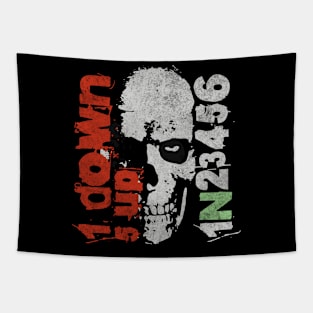 1N23456 Skull Tapestry