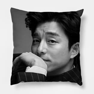 Gong Yoo - V15 Pillow