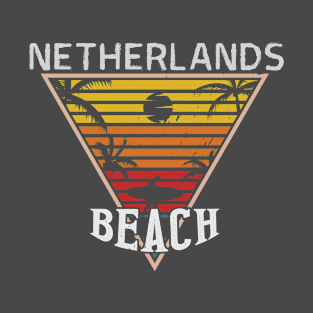 Beach happiness in Netherlands T-Shirt