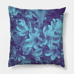 Peppermint Peruvian Lily Pillow