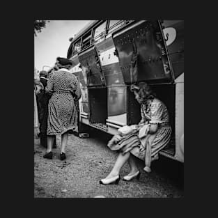 Bus Stop - Pennsylvania - 1940s T-Shirt