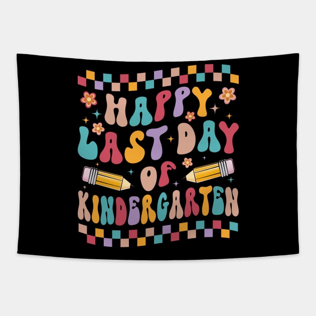 Happy Last Day Of Kindergarten Graduation Tapestry by Fe Din A Di