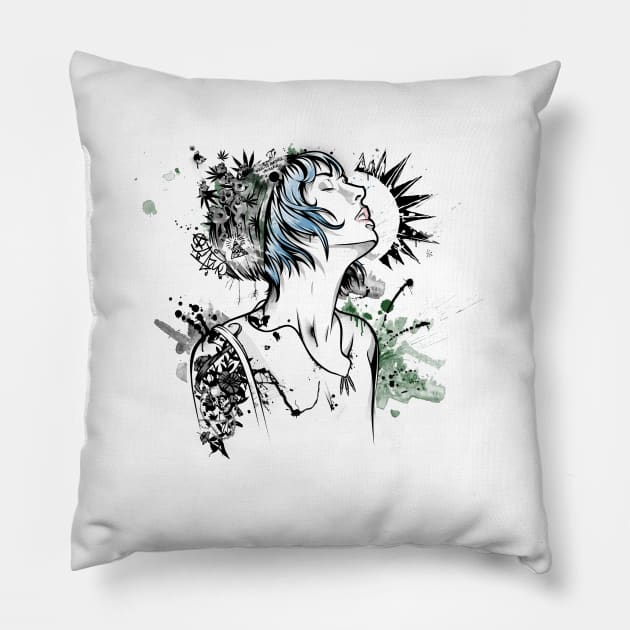 Life is GRAFFITI - Chloe Pillow by Fearcheck