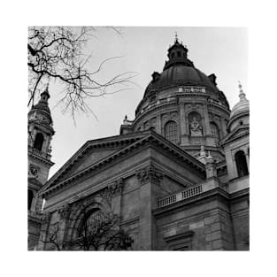 St. Stephen's Basilica, Budapest T-Shirt