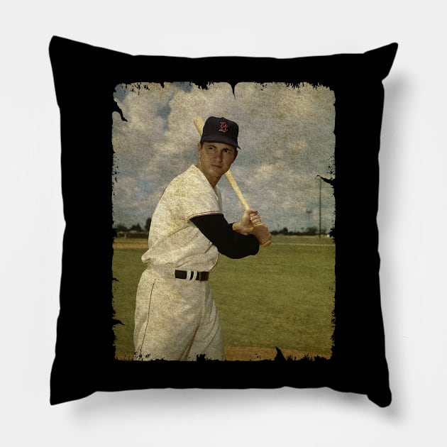 Carl Yastrzemski in Boston Red Sox Pillow by PESTA PORA