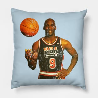 basketball in jordan's hands Pillow