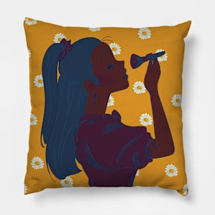 Daisy Girl Pillow