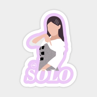 jennie solo silhouette design Magnet