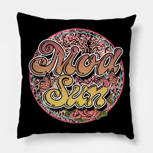 Graphic Proud Name Mod Flower Birthday 70s 80s 90s Vintage Styles Pillow