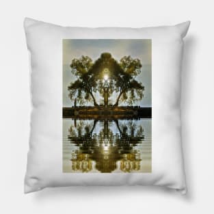 Tree of Love -Artworks Pillow