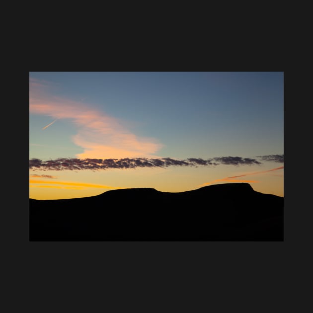 Pen y Fan and Corn Du, Brecon Beacons National Park by dasantillo