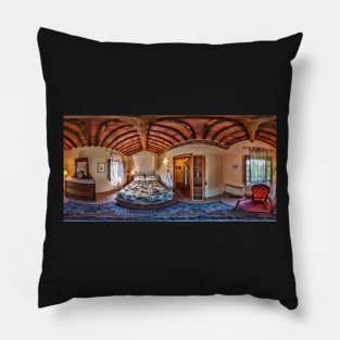 Tuscany Retreat B&B Pillow