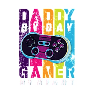 dady by day gamer by night T-Shirt