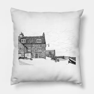 Harbour house: Crail in Fife, Scotland Pillow