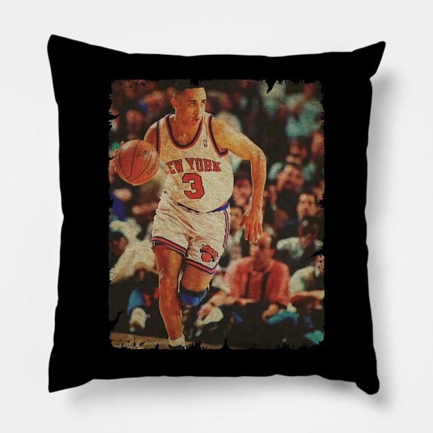 John Starks - One of The 90's Knicks OG's Pillow by MJ23STORE