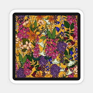 Yellow pink purple poisonous English garden Magnet