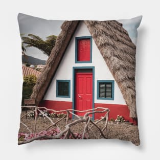 Santana, Madeira Pillow