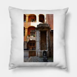 Water Fountain. Montée Saint-Barthélémy, Lyon, France Pillow