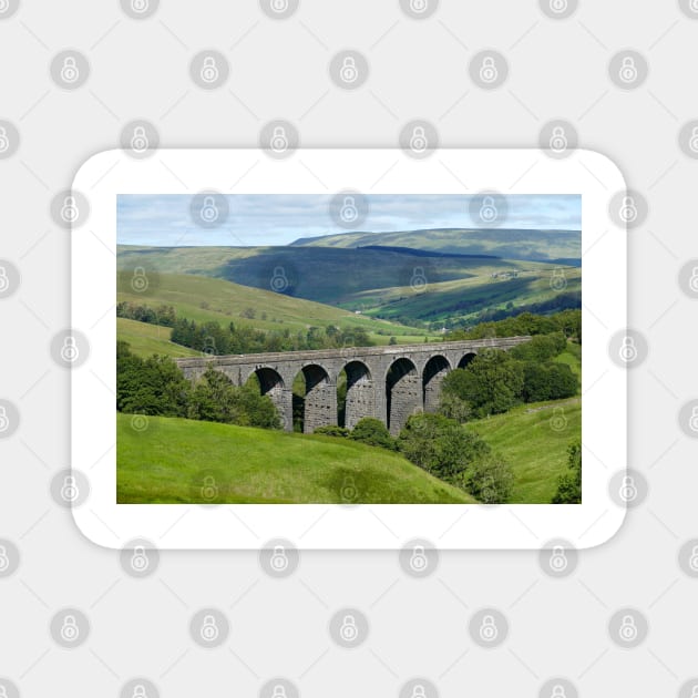 Dent Head Viaduct Magnet by Chris Petty