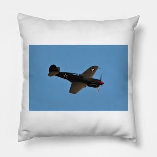 P-40E Warhawk Diving Pillow