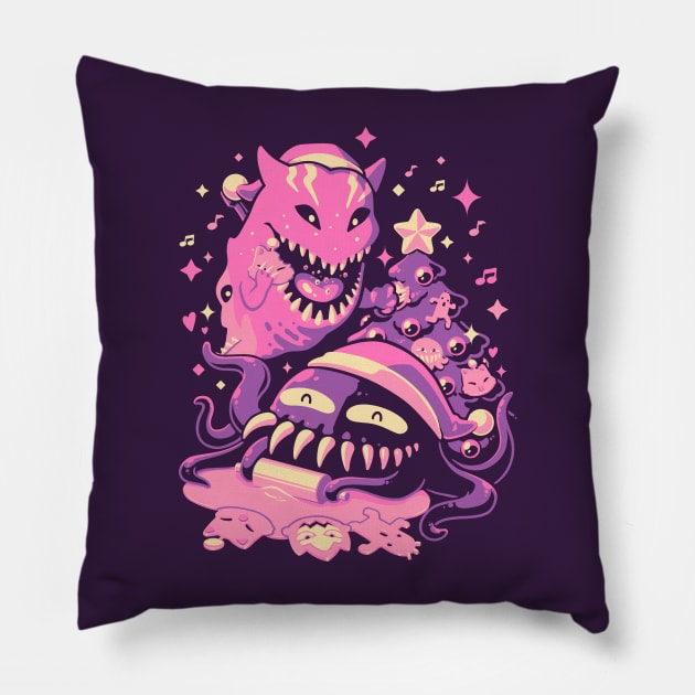 Best friends forever Pillow by Pixeleyebat