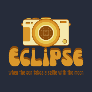 Lunar or solar eclipse photography. Vintage/retro selfie. T-Shirt