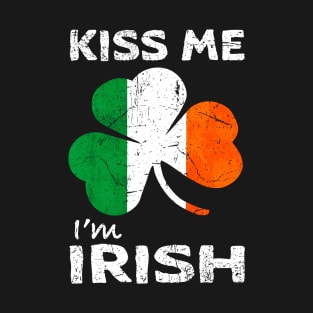 Kiss Me, I'm Irish Shamrock Ireland Flag T-Shirt