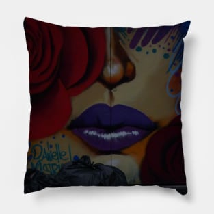 New York Woman Pillow