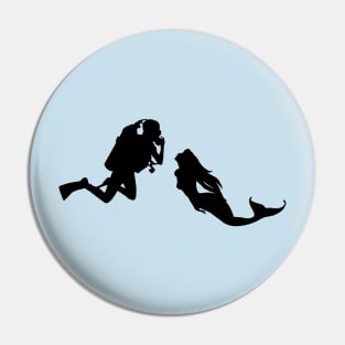 Mermaid ans Scuba Diver Pin