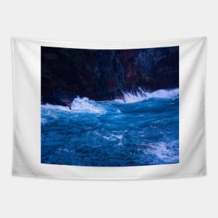 Blue Ocean Waves Tapestry