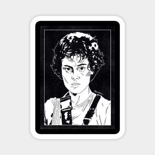 ELLEN RIPLEY - Aliens (Black and White) Magnet