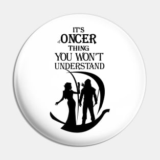 OUAT T-Shirt. Outlaw Queen. Pin