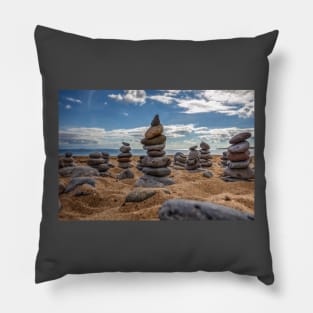 Rock Cairns, Sculptures Pillow