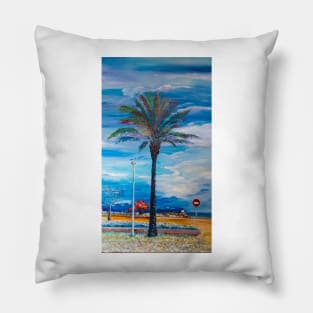 Palm tree on the promenade in Empuriabrava Pillow