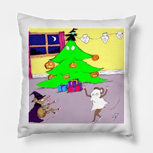 what if christmas was halloween? Pillow