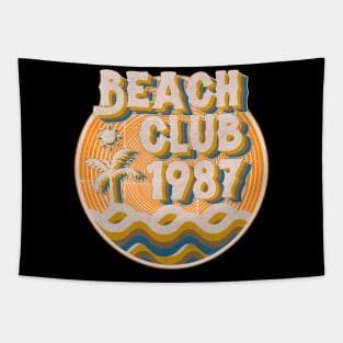 vintage retro beach club 70s 1987 with spirale orange Tapestry