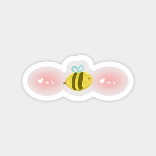 Tiny bee Magnet