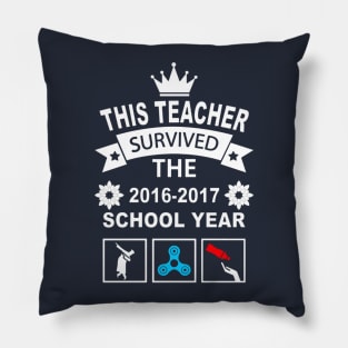 This teacher survived the 2016-2017 school year Tshirt Pillow