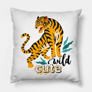 wild tiger Pillow