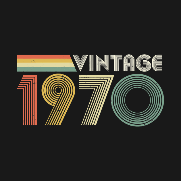 Discover Vintage 1970, 50th Birthday - Vintage 1970 - T-Shirt