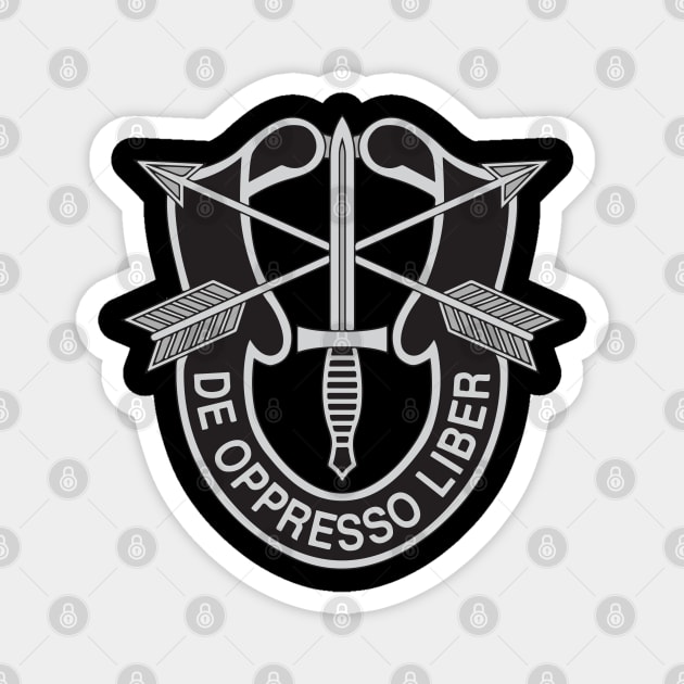 US Army Special Forces "De Opresso Liber" Insignia Magnet by Mandra