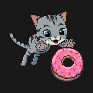 American Shorthair Cat excited to eat a donut T-Shirt