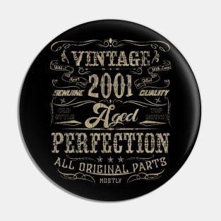 Classic 19th birthday gift Design for men women Vintage 2001 Pin