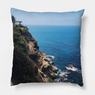 Cliffs at Point Fermin Park Pillow