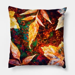 Botanical autumn leaves on the rust background Pillow