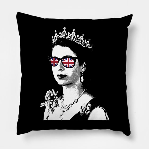 Queen Elizabeth 2 /// Popart Pillow by HectorVSAchille