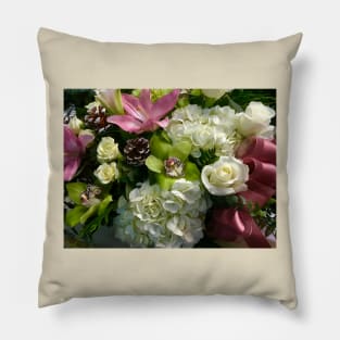 Winter bouquet Pillow