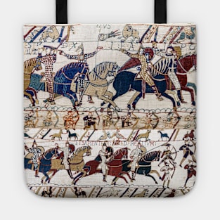 THE BAYEUX TAPESTRY NORMAN KNIGHTS AND ARCHERS Detail Tote